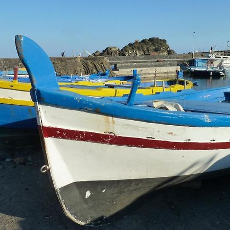 דירות אצ'י קסטלו Sea Breeze Acitrezza מראה חיצוני תמונה